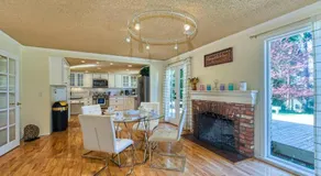 BV1-CASTLE VILLA-convenient n comfortable! - Image 3