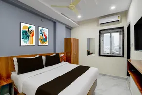 Super Townhouse Gachibowli Flyover Hyderabad - Image 1