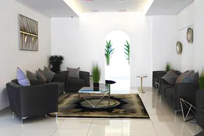 Mirage Hotel - Image 3