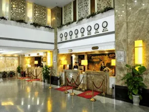 Lido Hotel - Image 5