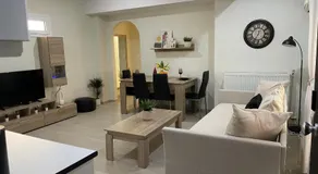 Triptolemus Stay Inn - Image 2