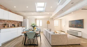 Centre Aix - T4 Design & Cosy - Au Calme - Image 3