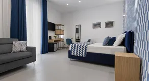 HSuites Luxury B&B - Image 2