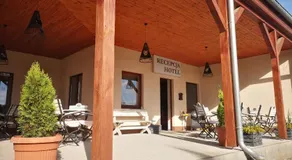 Hotel Ach To Tu - Image 5