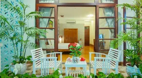 Tropical Garden & Pool Villa - Image 4