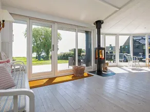 8 Personen Ferienhaus in Tranekær - Image 2