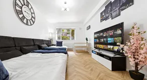 Balham Luxury Apartment 6 Min Walk to Underground and Overground Prime Balham Location - Image 2