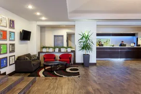 Saint John Harbourfront Hotel - Image 4