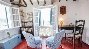 Traditional House under the Clock Tower with Sweet View - Image 3