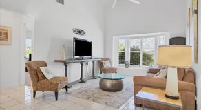 265 Belvedere - Image 2