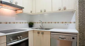 Avinguda Gaudi Apartment - Image 3