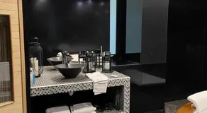 La Suite Marylin, Loft de 90m2 avec Sauna et Jacuzzi - Image 2