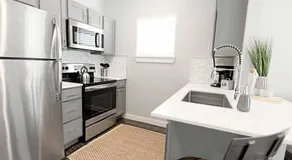 Global Cup The Kozy Urban Dallas Flat - Image 2