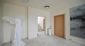 Modernes & gepflegtes Hotelzimmer mit Küche! - Image 3