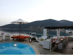 Niriedes Hotel - Image 3