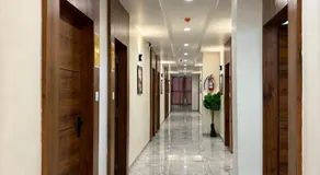 Hotel Lee Pride - Image 4