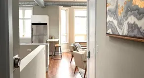 870 1&2 - 2 Separate Suites in same building - Image 3