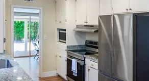 Pet & Family-Friendly 4BR Grill & Chill - Image 3