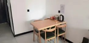 Yiju Homestay (Wuyue Plaza Branch) - Image 4