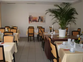 City Hotel Neuwied - Image 5