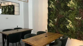 Gurasada Park Hostel - Image 3