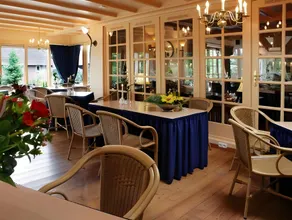 De Dames Van De Jonge Hotel Restaurant - Image 4