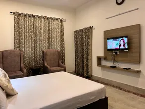 Malsi Hill View Homestays - Image 2