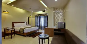 Hotel Sheela Shree Plaza - Image 2