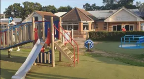 Vacation Escape - Valley Farm -Clacton-on-sea - Holiday Park - Image 4
