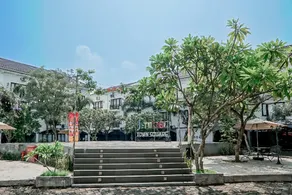 Jember Town Square by Calli Rooms - Image 4