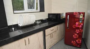 Hotel Shri Devi Comforts Inn - Image 4