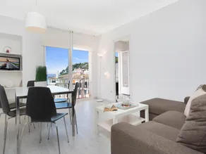 Apartment in Llafranc by the Sandy Beach - Image 2