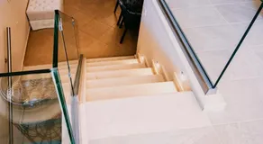 Ninos Luxury Apartment - Image 4