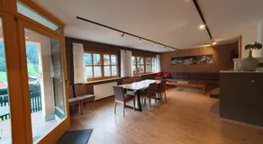 Apart Kathrein - Image 4