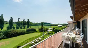 Modern Apartment in Salò with Swimming Pool - Image 3