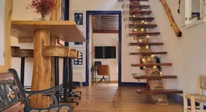 Charmingly Renovated Village House in Sintra, Penedo - Image 4