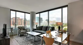 Global Luxury Suites at Town Center - Image 3