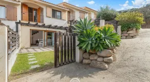Estay - Garden Delight House - AirCon - WiFi - Parking - Image 5