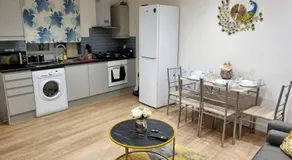 16A Ground floor setup for your most amazing relaxed stay Free Parking Free Fast WiFi - Image 5