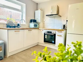 Livo Executive Suite near Bexleyheath Train - Image 4