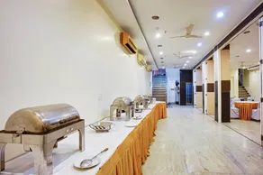 Hotel Amby Inn by Quadis - Lajpat Nagar - Image 2