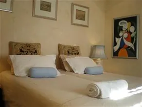 Gordons Guesthouse - Image 4