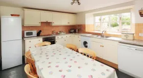 Long Barn Holiday Cottages - Image 4