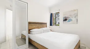 Chic 1-Bed Escape with Parking Bridgeman Downs - Image 2