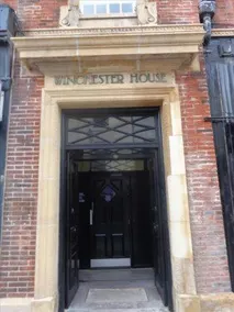Doncaster City Centre Immaculate 1 Bedroom flat - Image 2