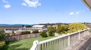 Snells Seaside Bach - Snells Beach Holiday Home - Image 5