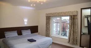 Southsea Ground-Floor Studio Apartment with Free Private Parking - Image 2