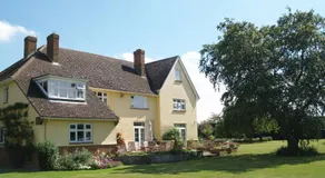 The Newnham White House - Image 4