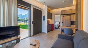UNIQUE Suites Kalamata - Image 2