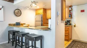 009 Vail International condo - Image 3